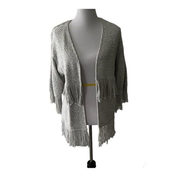 Cupcakes and Cashmere Fringe Trim Cardigan size S - Picture 3 of 6